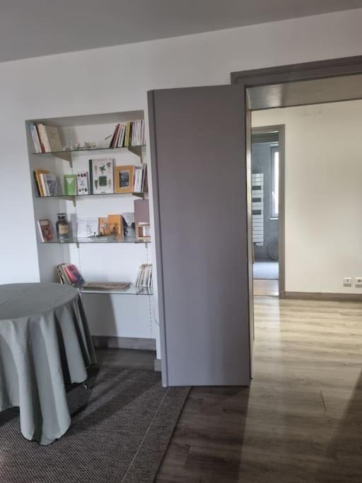 L'Ourse, Epinal,Tres Bel Appartement Quartier Port מראה חיצוני תמונה